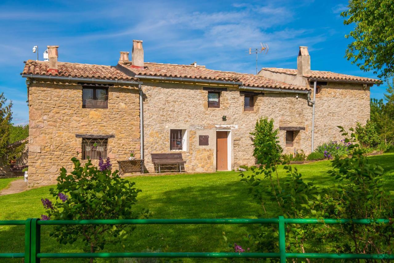 Complex Rural Can Caubet Berga Extérieur photo
