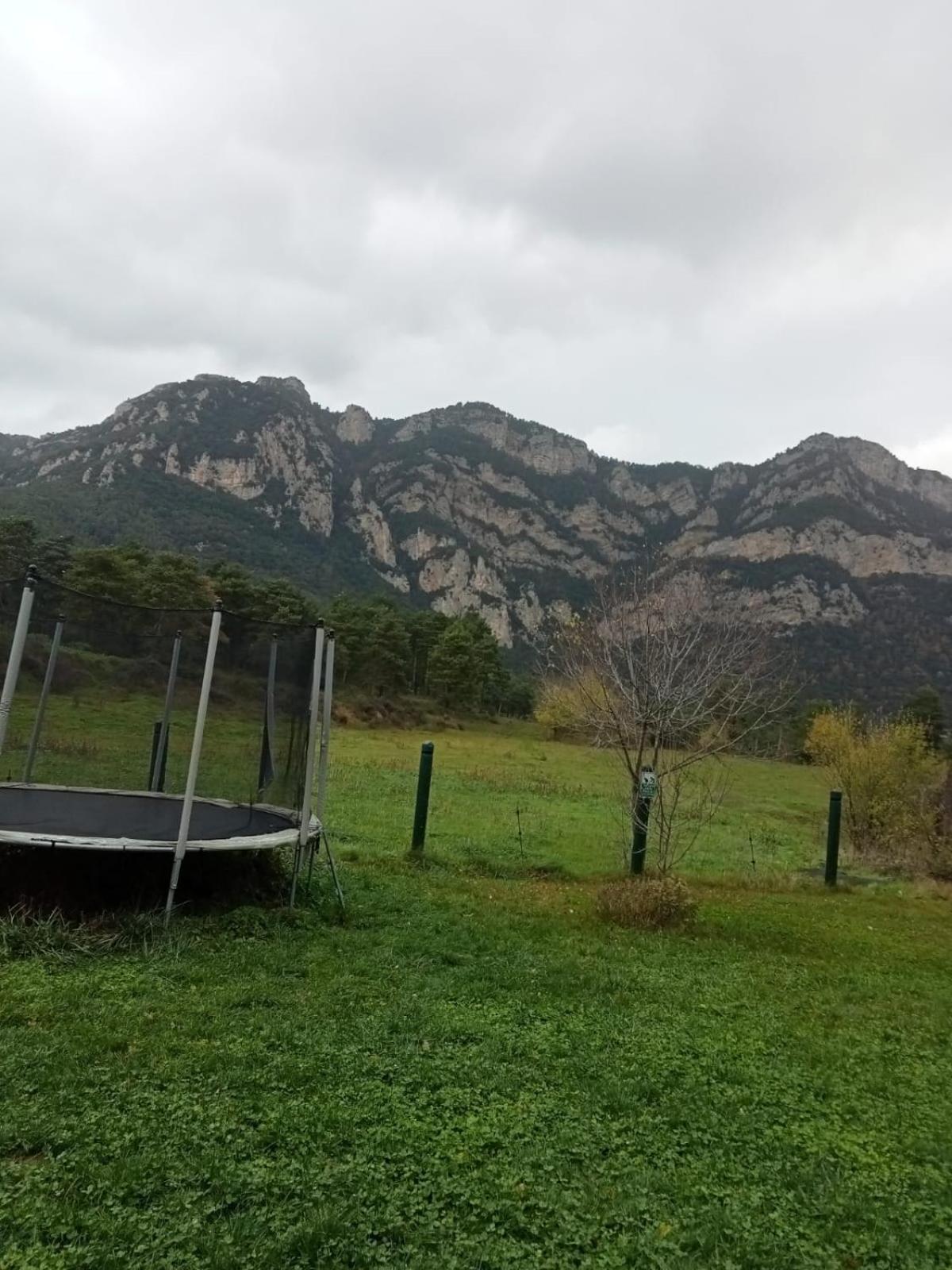 Complex Rural Can Caubet Berga Extérieur photo