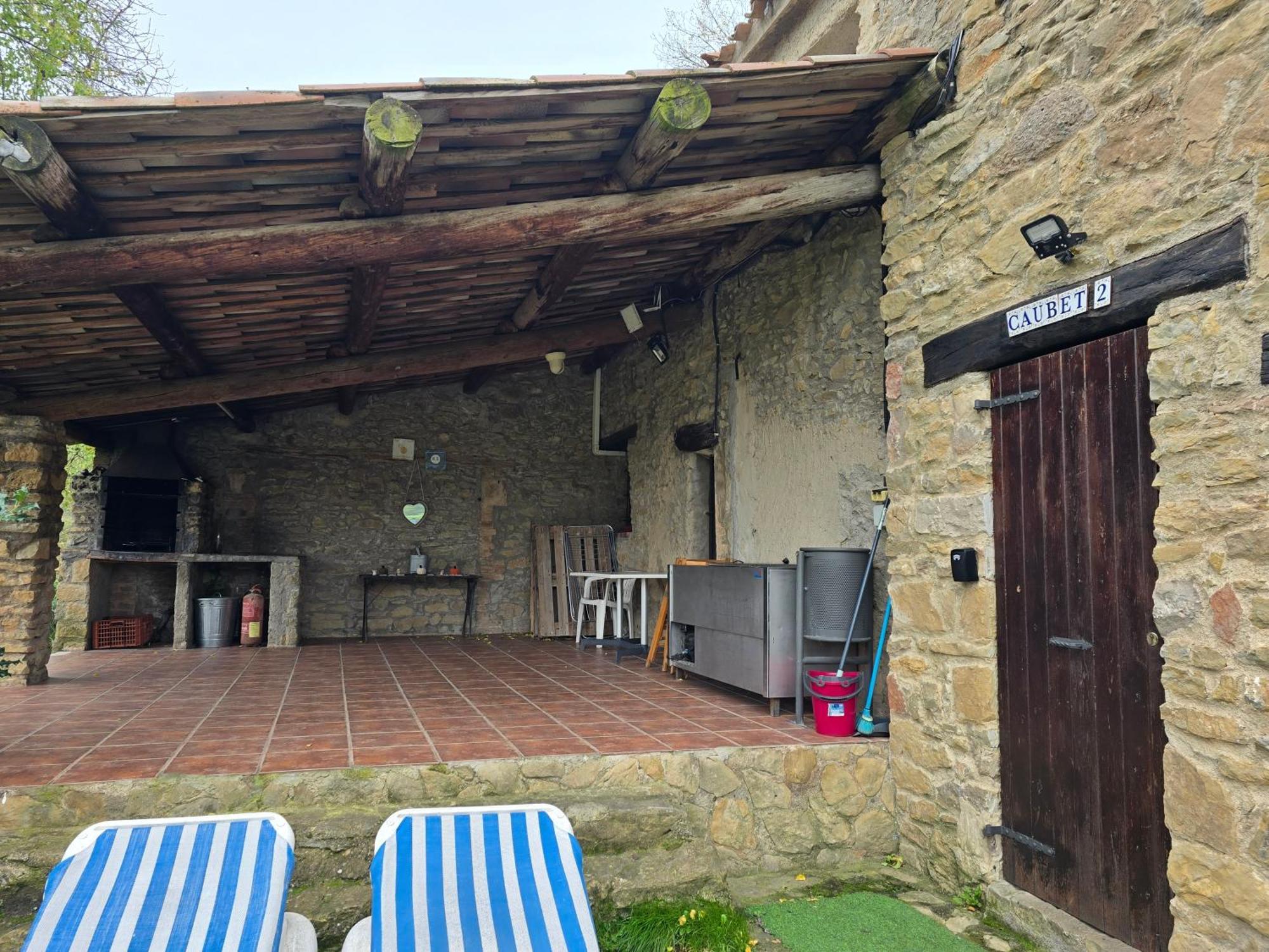 Complex Rural Can Caubet Berga Extérieur photo