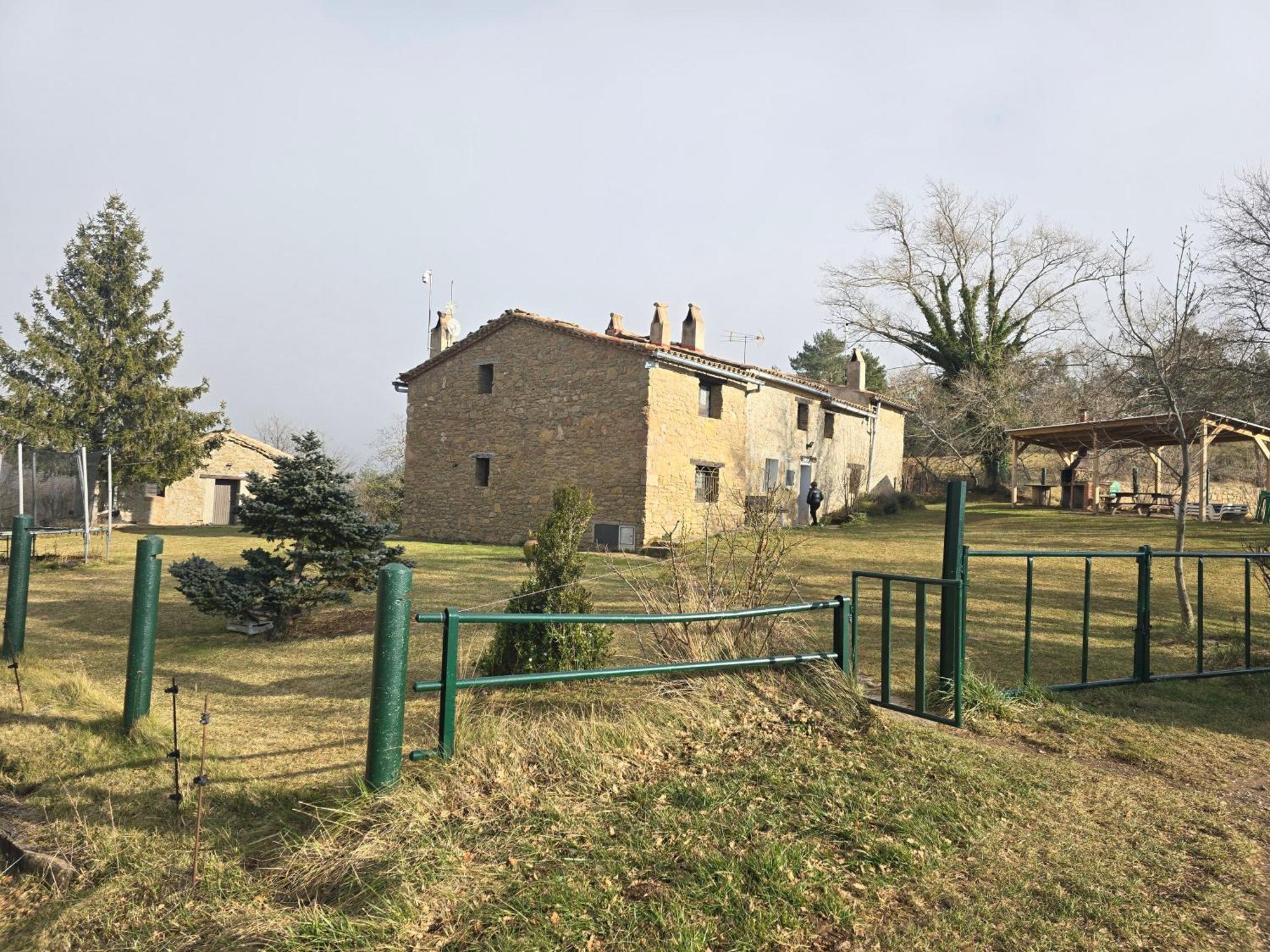 Complex Rural Can Caubet Berga Extérieur photo