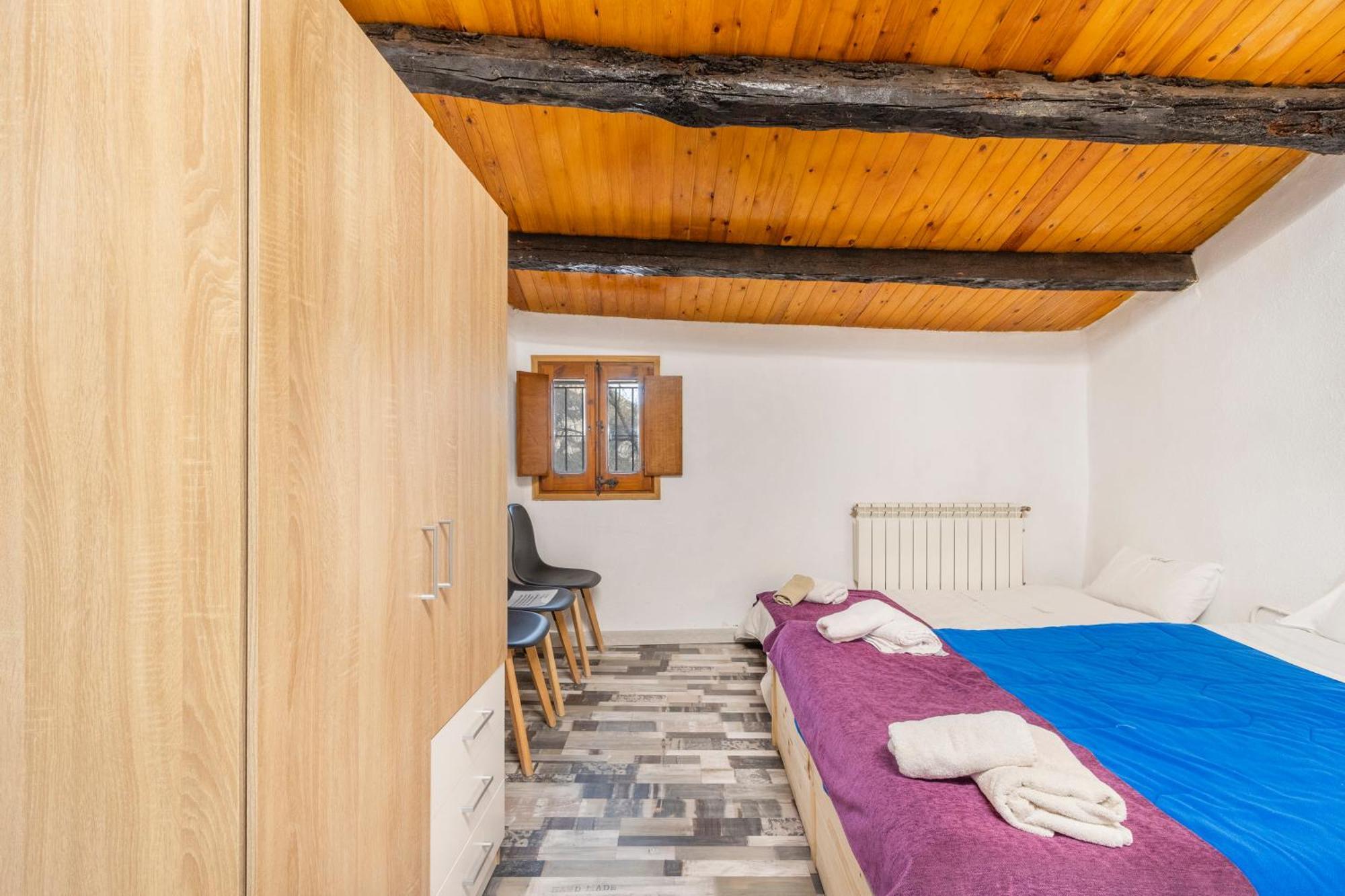 Complex Rural Can Caubet Berga Extérieur photo